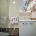 Apartment Holiday Center Ivona *