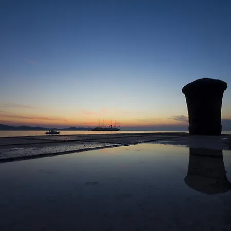 Center Ivona شقة *