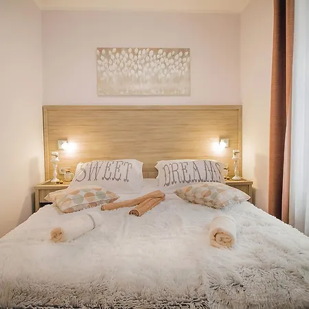 Center Ivona Задар