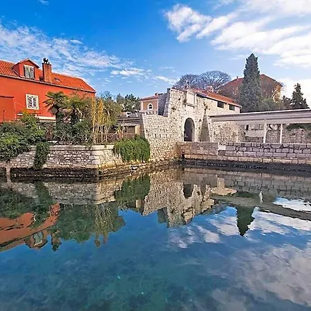Apartman Holiday Center Ivona