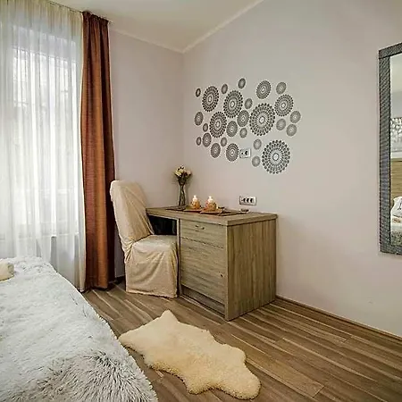 Holiday Center Ivona Apartman