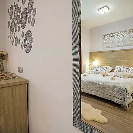 Apartman Holiday Center Ivona Zadar