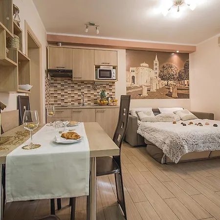 Holiday Center Ivona Apartment